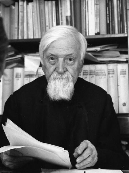 Datei:Dumitru Stăniloae Foto.jpeg